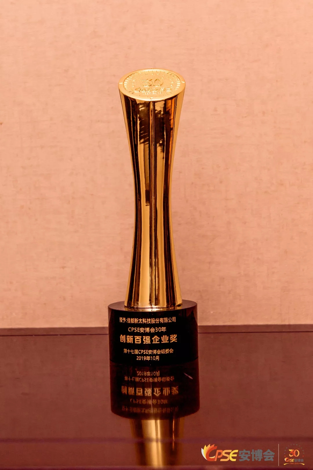 1573460905742470.jpg 640.webp (12).jpg